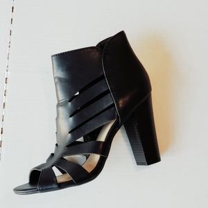 New! A.N.A. Ankle Heel